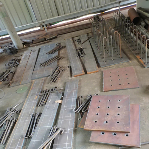 有哪些其他因素会影响漳州预埋件位置的确定？